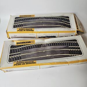 Bachmann HO Gauge Train Track 44-2781 Straight Curve Rerailer  Pieces In 2 Box